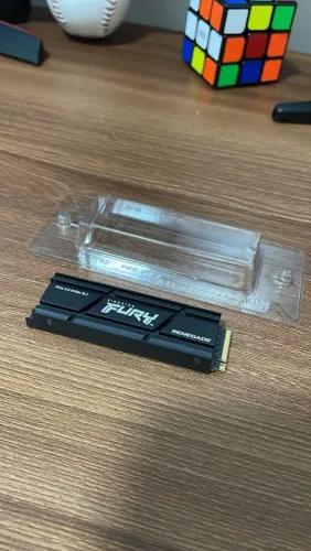 SSD NVME M.2 Kingston Fury Renegade 2TB PCIe x4 Leitura 7.300MB/s