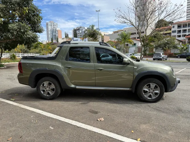 Renault Duster Oroch Dyna. 2.0 Hi-flex 16V Mec. 2016