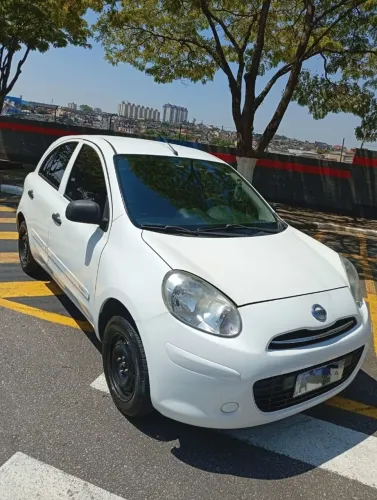 Nissan March 1.0 16V Flex Fuel 5P 2014