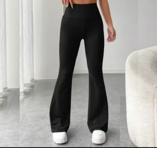 Calça bailarina preta 