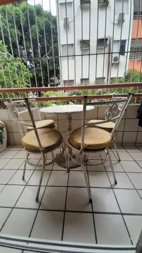 Conjunto de Mesa e Cadeira para Varanda / Jardim