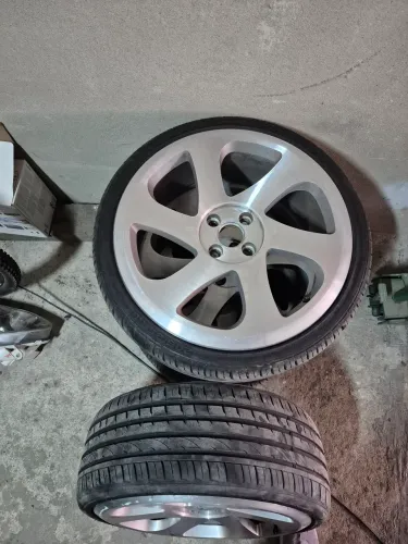 Rodas 18" 4x100