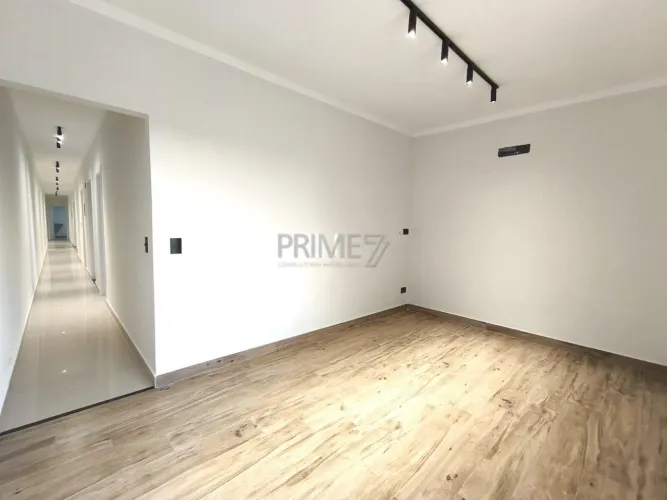 Casa Comercial à venda no bairro Cidade Alta-Piracicaba-SP