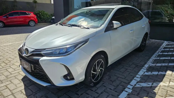 Toyota Yaris XLS Sedan 1.5 Flex 16V 4P Aut. 2023