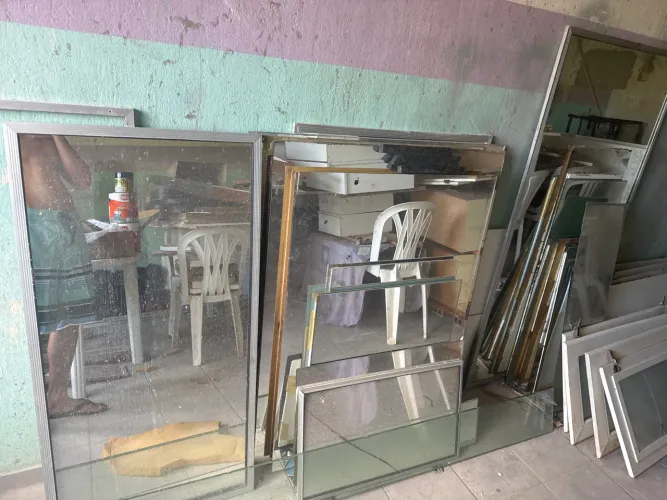 Espelhos escolha um e negociamos o preço