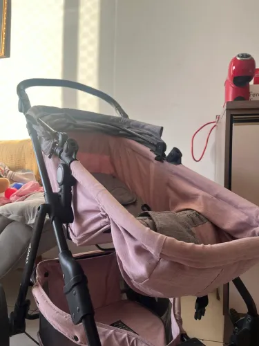 Carrinho de Bebê Cosco Poppy Duo