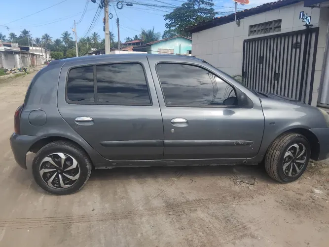 Renault Clio Hi-flex 1.0 16V 5P 2012