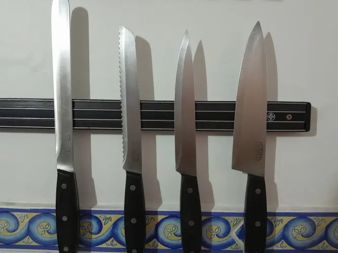 Conj.de facas italianas.