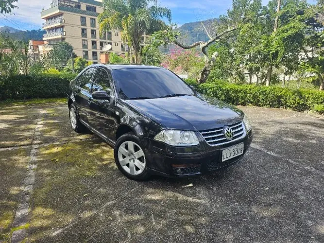 Volkswagen Bora 2.0/ 2.0 Flex 8V Mec. 2010