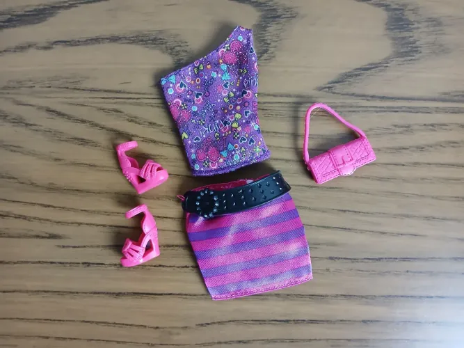 Roupinha Fashionistas Barbie Mattel