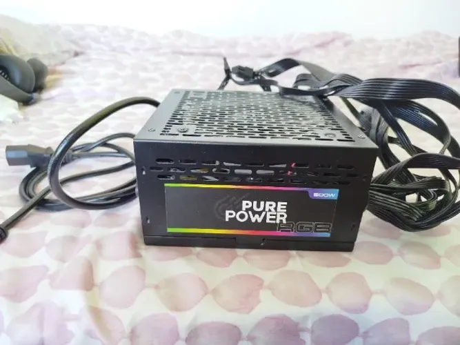 Fonte de Alimentação PC Gamer 500W Pure Power RGB