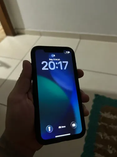 iPhone 11 preto 64gb 