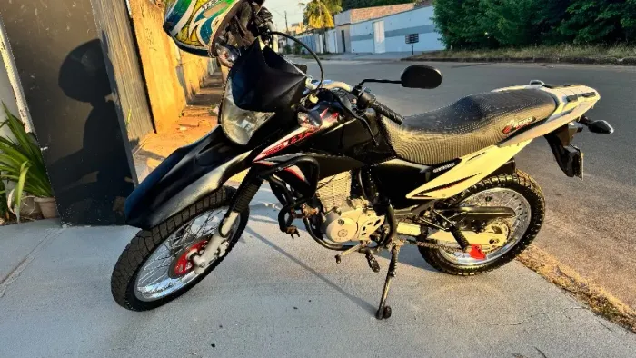 Honda bros 150