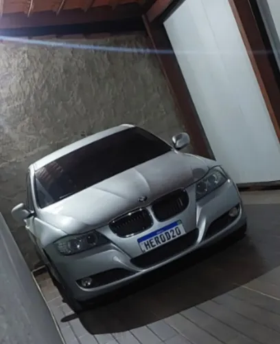 BMW 320I A 2011