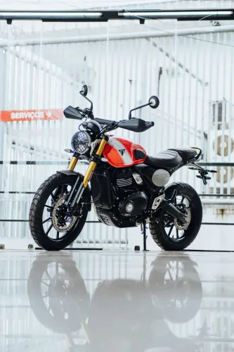 TRIUMPH STREET TWIN/SCRAMBLER 400 X (0KM)