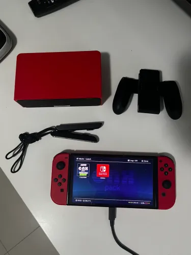 Nintendo Switch OLED DESBLOQUEADO 64GB + SD 256GB