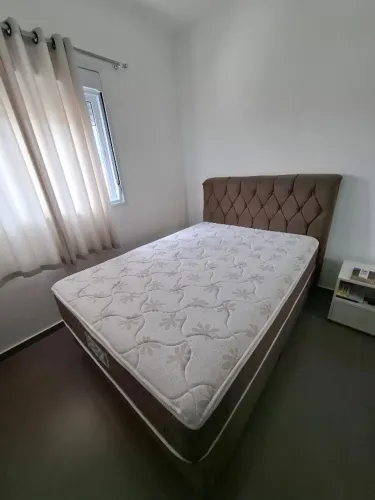 Cama box casal com colchao Umaflex e cabeceira