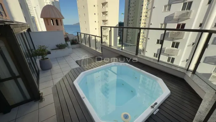 Cobertura Duplex 4 Quartos para Locação Anual em Balneário Camboriú