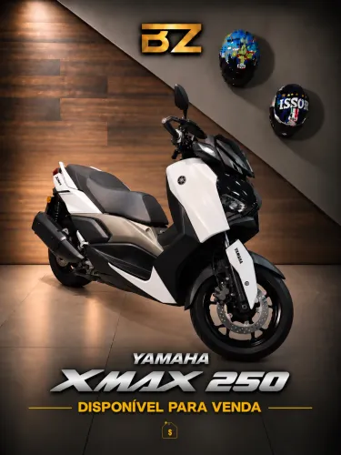 YAMAHA X-MAX 250 - Baixo Km - Impecável