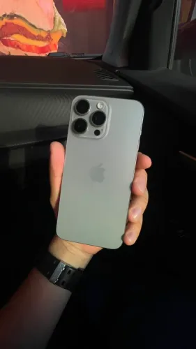 iPhone 15 Pro Max