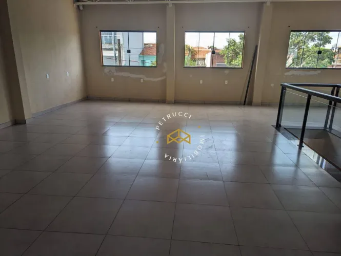 Barracão à venda, 307 m² por R$ 1.500.000,00 - Vila São Pedro - Hortolândia/SP
