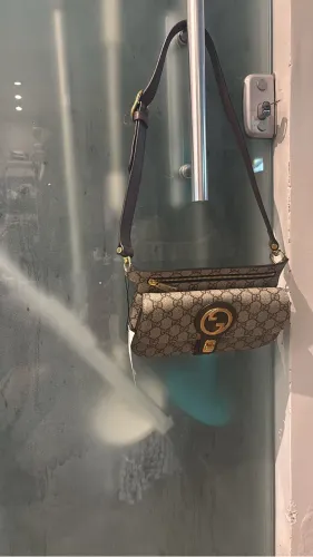 Bolsa Pochete GUCCI