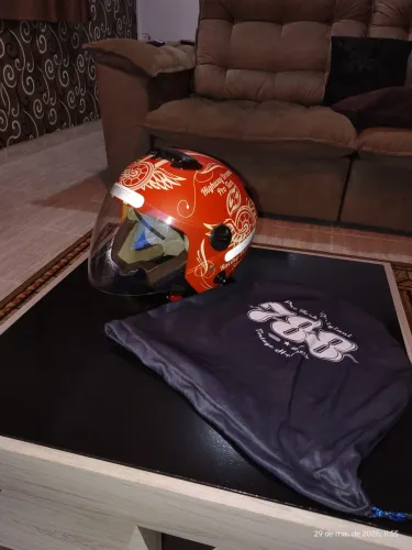 Capacete de moto