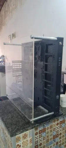 Gabinete Thermaltake Core P3