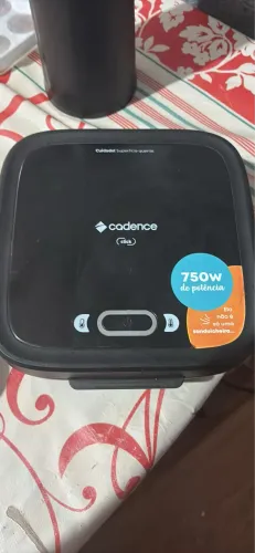 VENDE-SE SANDUICHEIRA GRILL