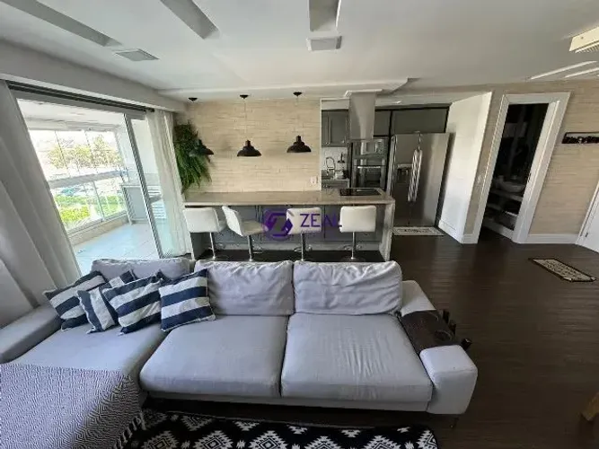Cobertura Duplex Mobiliada com 2 suítes Condomínio Barra Village | Recreio