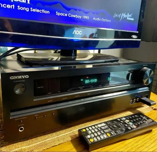 Receiver ONKYO R592 7.1 80 A 130W/CH BLUETOOTH Z2 amplificada