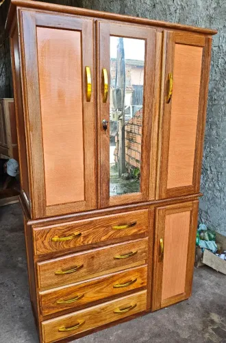 Guarda roupa de solteiro 4 gavetas novo