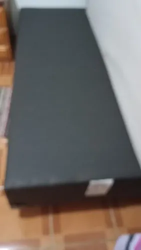 Vende cama box solteiro tratar telefone *