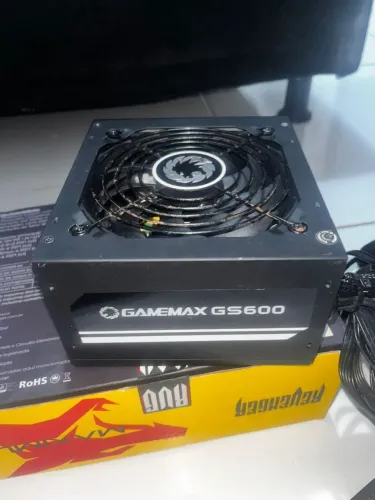 Fonte Gamemax Gs600 600w 80 Plus Pfc Ativo Preta