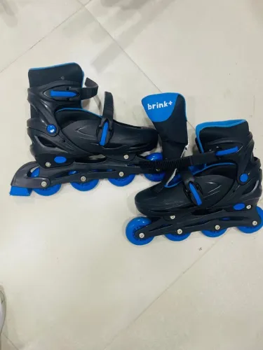 Patins Azul e Preto