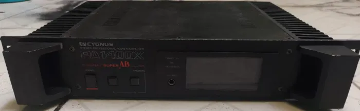 Amplificador Cygnus PA1400 (Alterado)