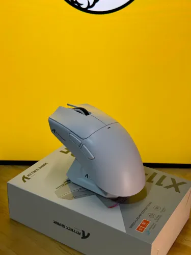Mouse Gamer Attack Shark X11