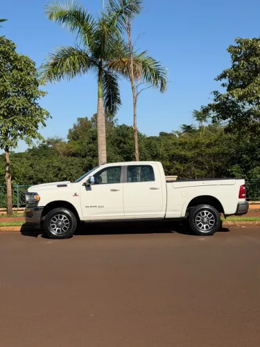 Ram 3500 Limited Longhorn 6.7 TB CD Diesel 2022