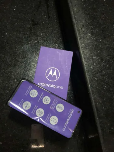 Motorola one action 128GB 4RAM
