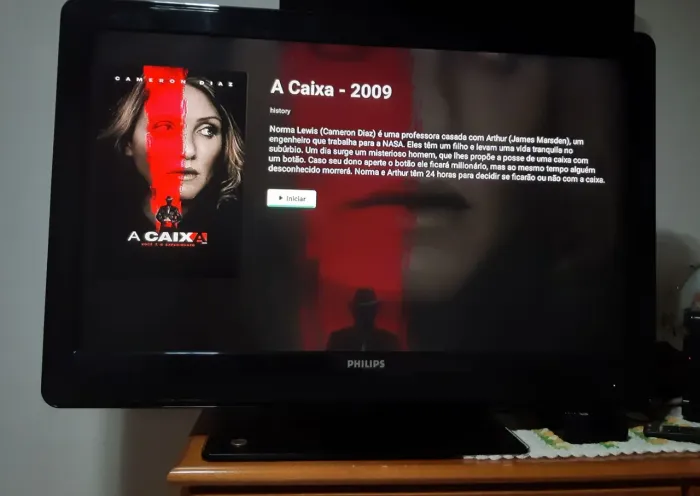 Tv Philips 50"  não é smart 