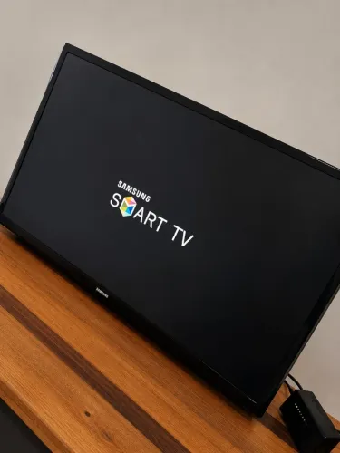 TV Samsung Smart TV 32" - R$ 699 (PARA VENDER LOGO)<br>