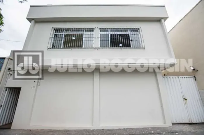 Casa : / Comercial / São Francisco