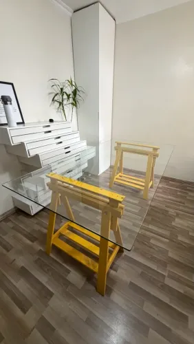 Mesa de 6 lugares em ótimo estado