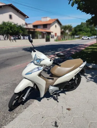 Biz 125 com partida só R$ 12.800 bem abaixo tabela de