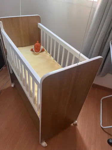BERÇO(MINI ATÉ 15KG) BEM CONSERVADO#.