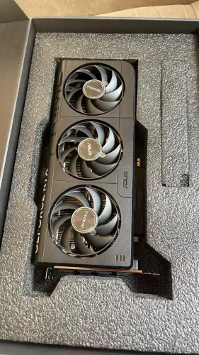 RTX 5060 Asus Prime 8GB