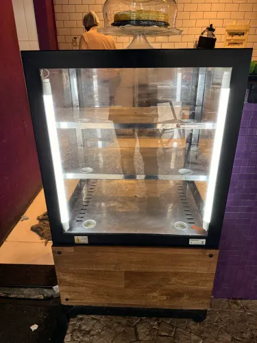 Vitrine Expositor Quente 220v Omega