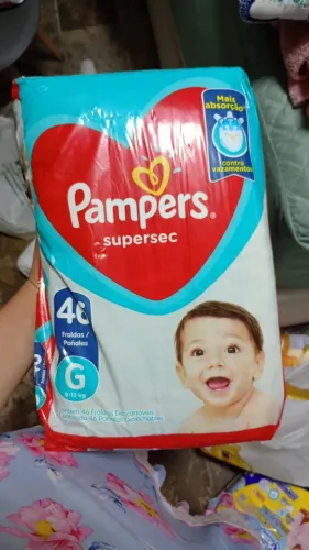 Fralda descartável Pampers fitinha G