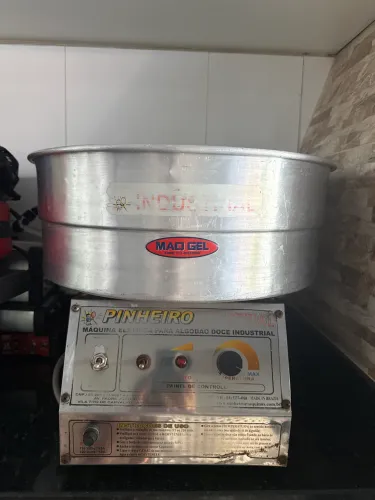 Máquina de Algodão Doce Industrial Pioneiro