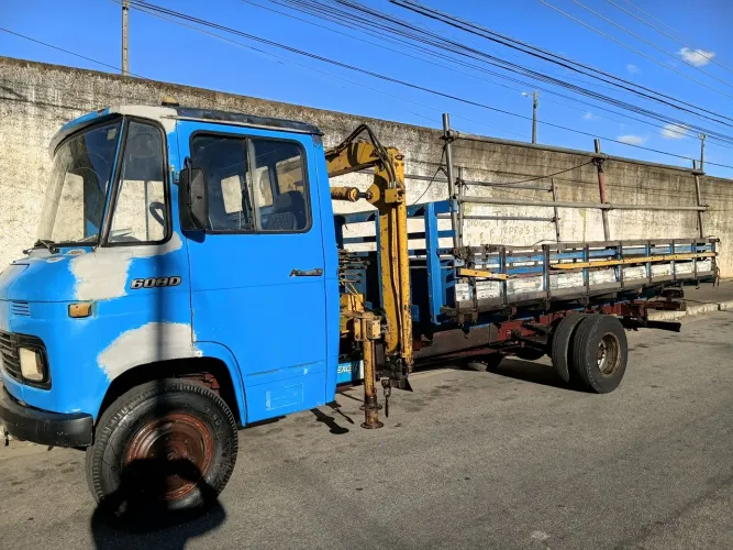 Mercedes 608 munck vendo ou troco